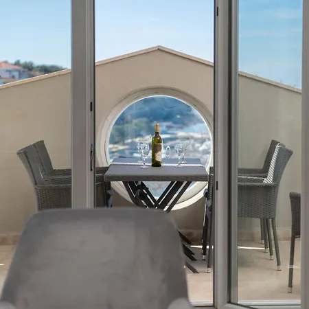 Donatella -apt 2- Mit Meerblick By Interhome Διαμέρισμα